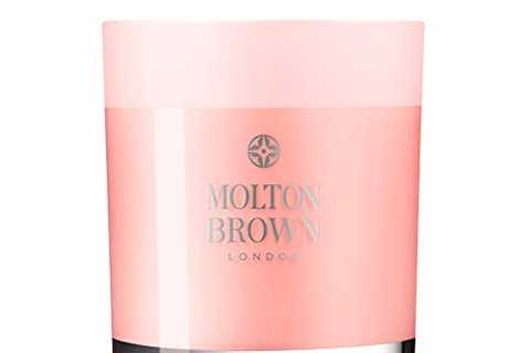 Molton Brown Rhubarb  Rose Single Wick Candle 180 g