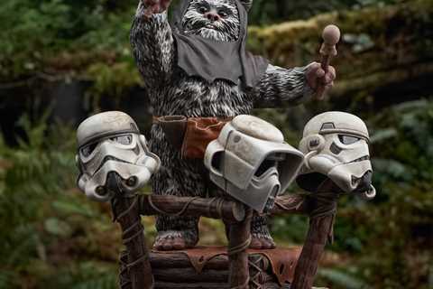 Celebrate the Love of Ewoks with This Year’s Valentine’s Day Statue!