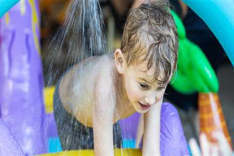 Moon Bounce Rental In Blaine, MN: Why Parents Should Consider This Cool Summer Activity