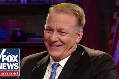 Curt Schilling believes his conservative views are keeping him out of baseball''s Hall of Fame