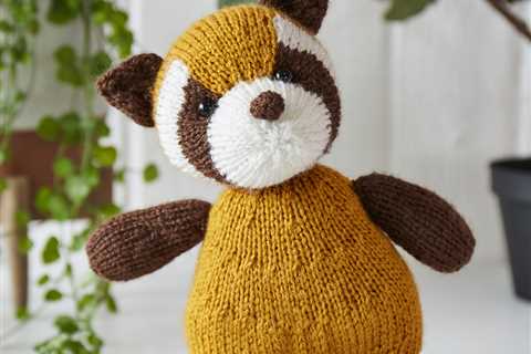 Knit An Irresistible Red Panda, Designed by Sachiyo Ishii