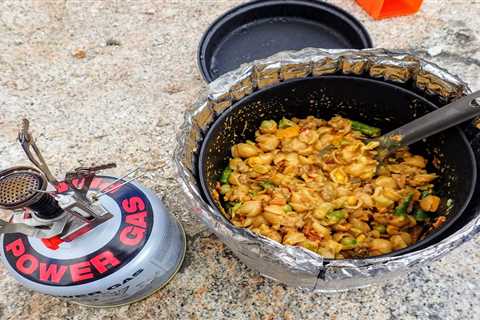 The Easy Way to Wash Dishes While Backpacking