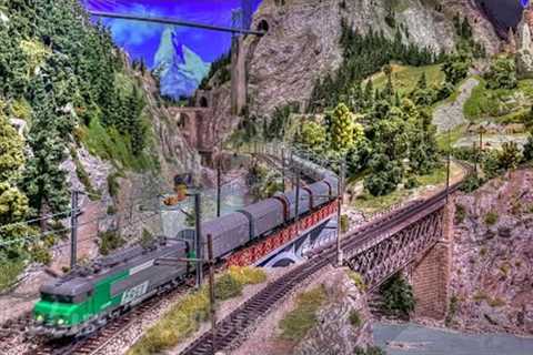 Mini World Lyon - The Largest Model Railway Layout in HO Scale of France - Model Train Cab Ride