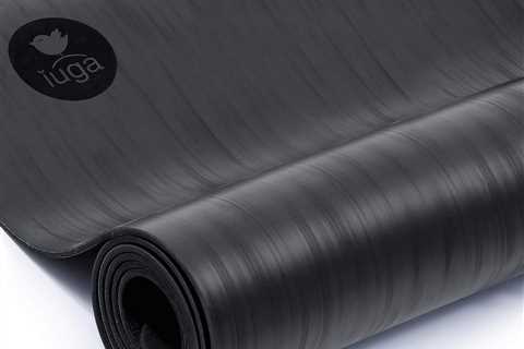 IUGA Pro Yoga Mat Review: Slip No More