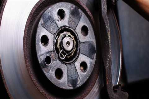 A Comprehensive Guide to Inspecting Brakes and Lights for Regular Vehicle Check-Ups