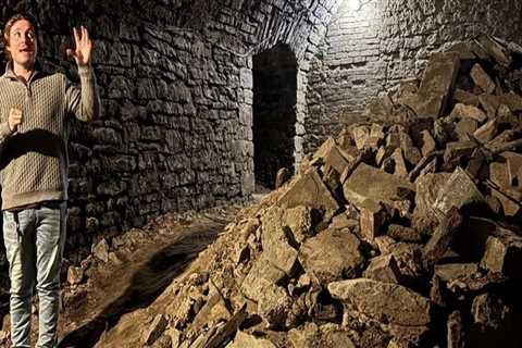 Exploring Guided Tours for Exhibits in Wilder, Kentucky