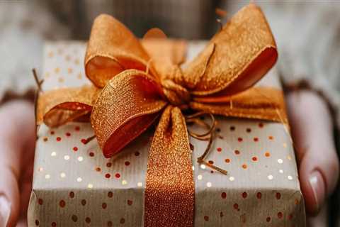 How Artisan Keepsakes Add Sentimental Value to Celebrations